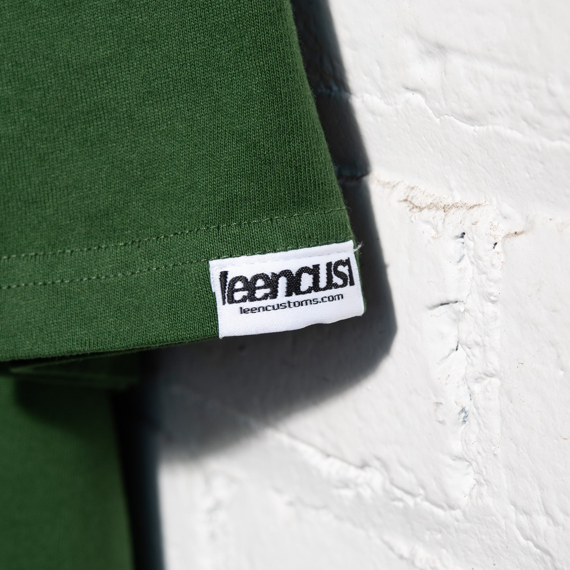 LC "Rough-World" - Staple Tee